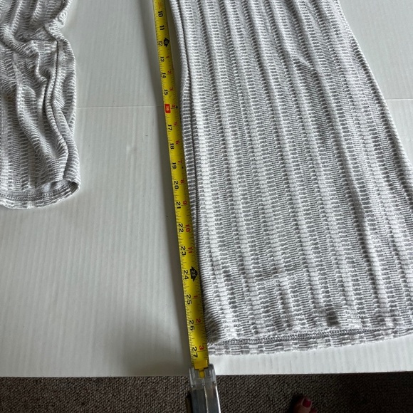 Caution To The Wind Sz L Jumpsuit Gray White Striped V Neck Stretch Soft - Picture 8 of 8